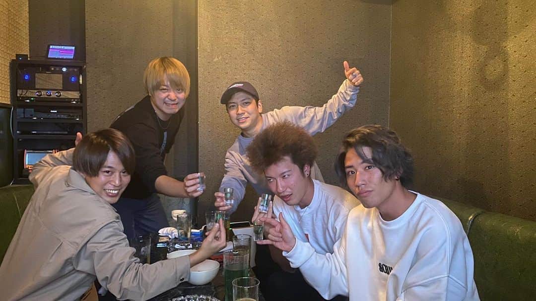 ジローのインスタグラム：「神コラボ」