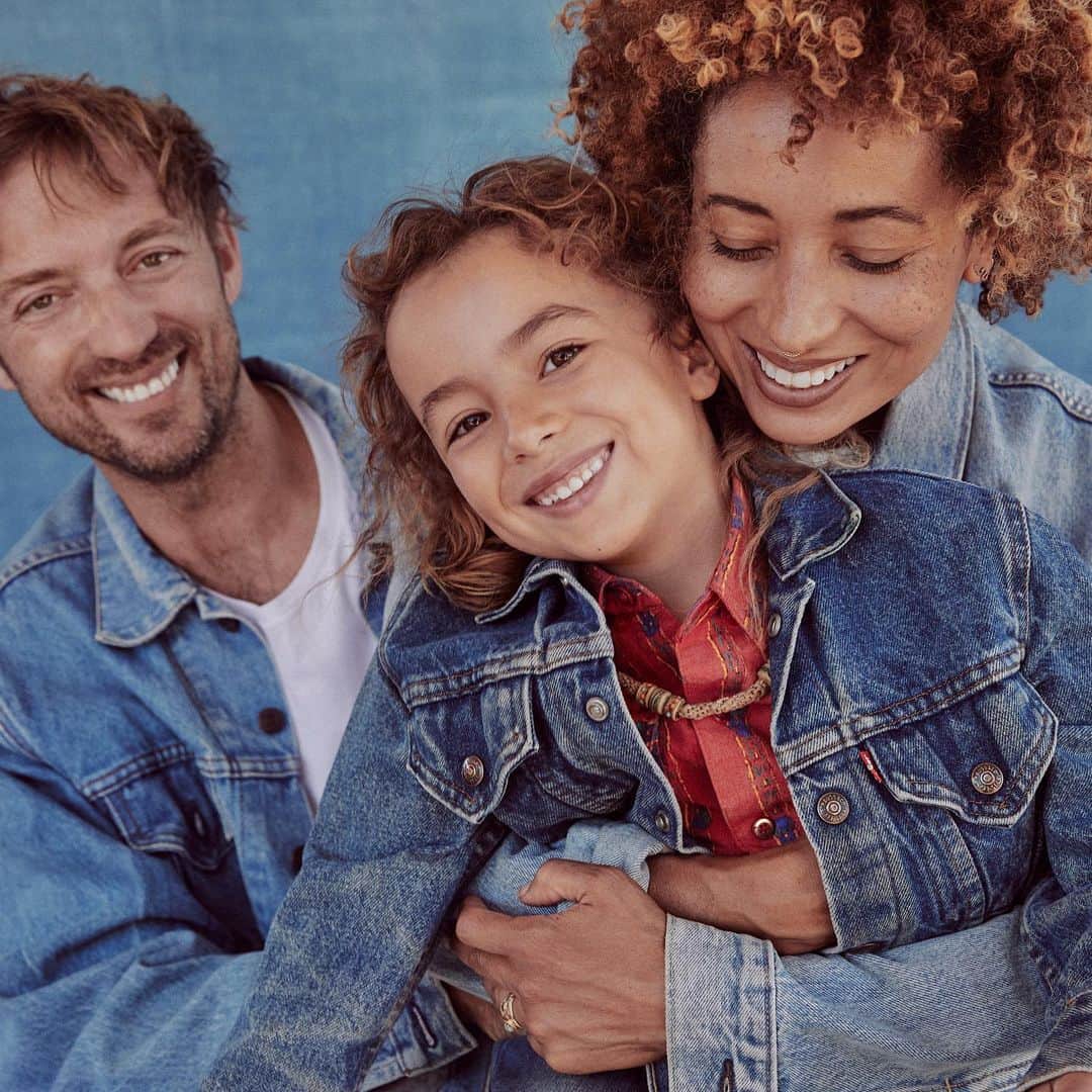 Levi’sさんのインスタグラム写真 - (Levi’sInstagram)「Happy Thanksgiving from our family to yours 💙」11月27日 0時33分 - levis