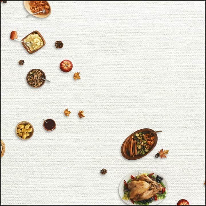 アメリカン航空のインスタグラム：「From our family to yours, have a safe, healthy and happy #Thanksgiving.」