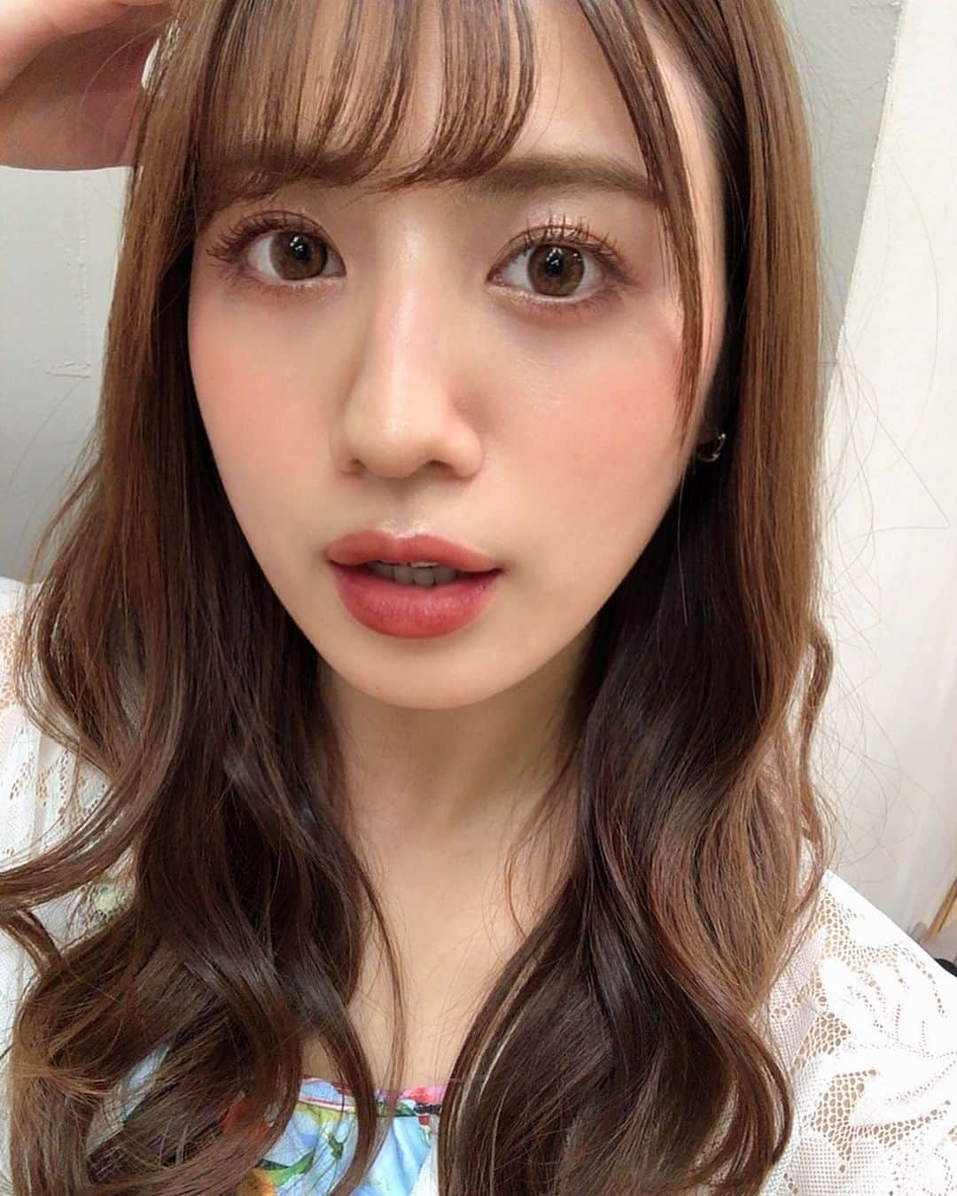 御子柴かなさんのインスタグラム写真 - (御子柴かなInstagram)「アプリの顔になりたい🥸（切実） #夜中の呟き」11月27日 2時39分 - kanakana2510