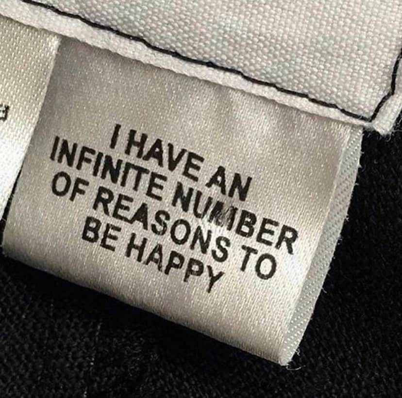 グラフ&ランツのインスタグラム：「Reminder via @__s____o / So many reasons to give thanks 🖤」