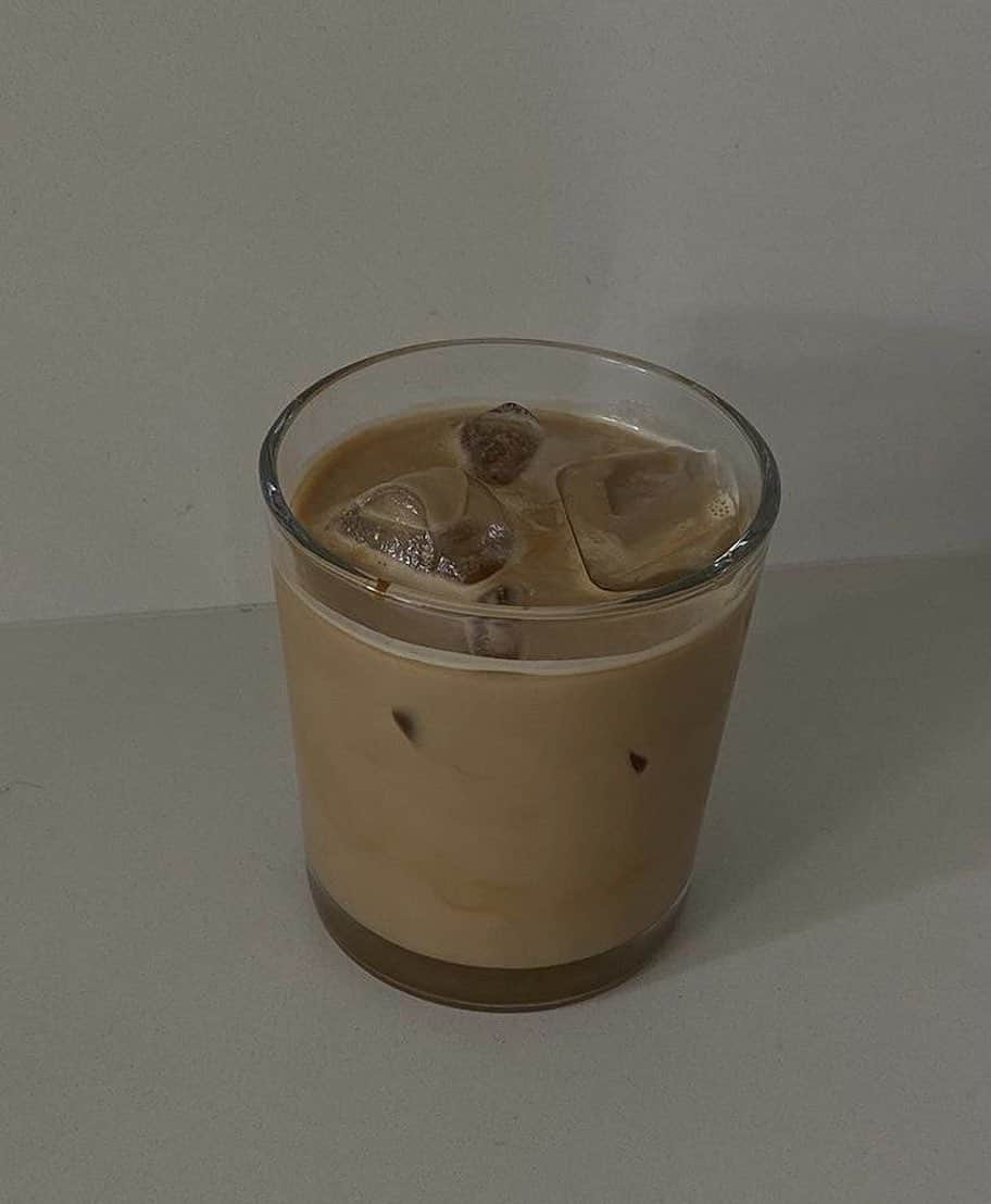 ベレン・ロドリゲスのインスタグラム：「Drink me」