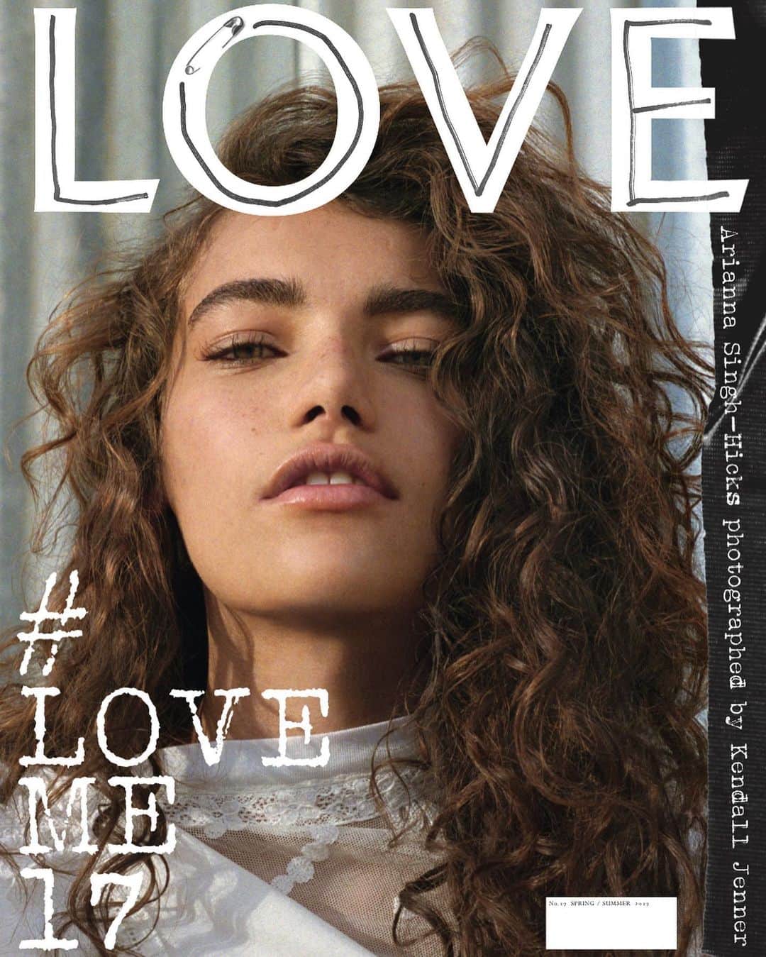 LOVE MAGAZINEさんのインスタグラム写真 - (LOVE MAGAZINEInstagram)「💓💓 ISSUE 17 💓💓」11月27日 4時13分 - thelovemagazine