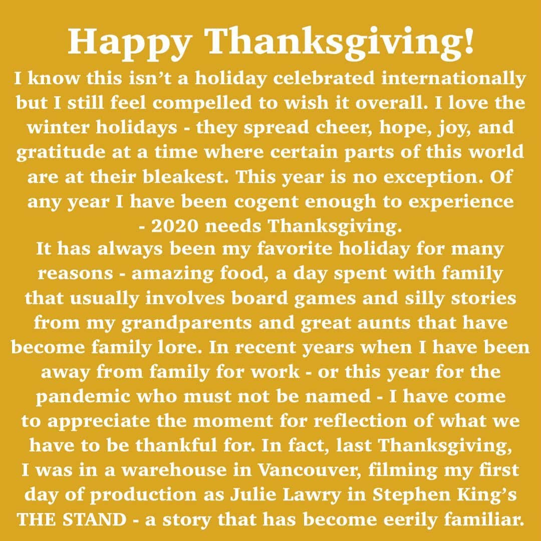 キャサリン・マクナマラさんのインスタグラム写真 - (キャサリン・マクナマラInstagram)「Taking a break from cooking to share my grateful ponderings and say Happy Thanksgiving, everyone! Eat, drink, and cranberry! #ThanksgivingDay #HappyThanksgiving 💛🦃 ⇨」11月27日 4時25分 - kat.mcnamara