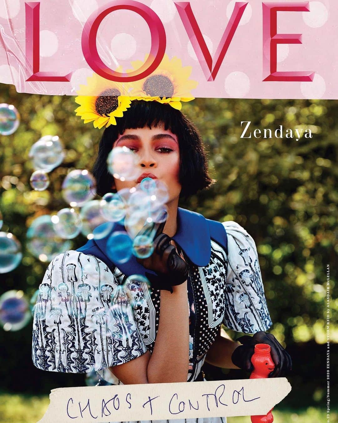 LOVE MAGAZINEさんのインスタグラム写真 - (LOVE MAGAZINEInstagram)「💛💛 ISSUE 23 💛💛」11月27日 4時47分 - thelovemagazine