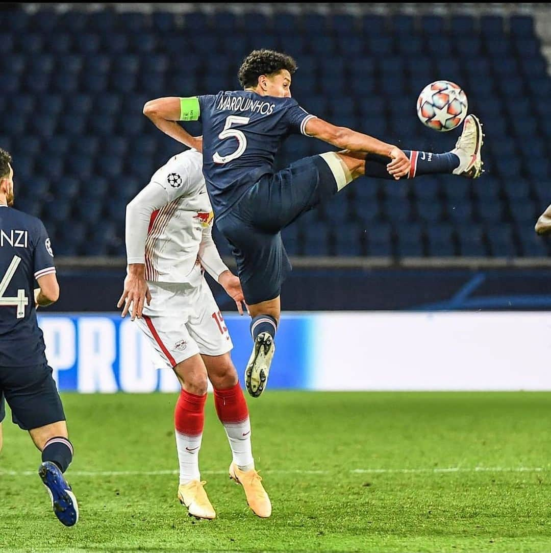 マルコス・アオアス・コレアのインスタグラム：「🥋🤪🔥 #championsleague」