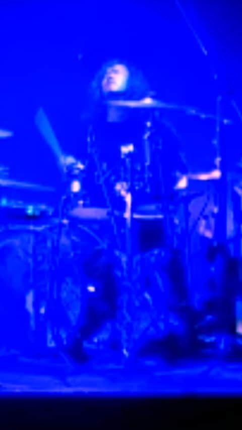 有田清幸のインスタグラム：「推奨→🎧   #civilian #drumvideo #MeinlCymbals #drumstagram #music #dwdrums #instadrum #talentedmusicians #music #musician #drumsdaily #instagroove_ #zildjian #drummerlife #remodrumheads #drumsolo #drumuniversity #guitar #singer #grooves #fitear #rnhp  @dwdrums @meinlcymbals  @anfdrumco @rupert_neve」
