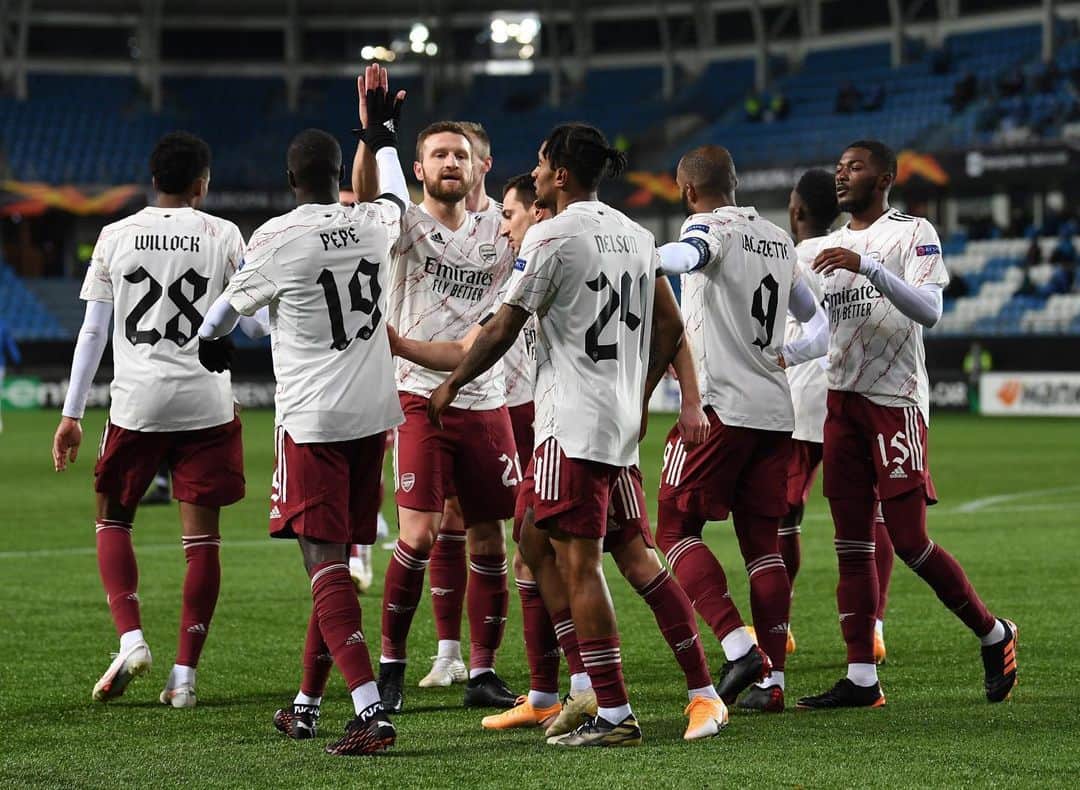 シュコドラン・ムスタフィのインスタグラム：「Decent job in 🇳🇴. Well done boys 👊🏻 #SM20」