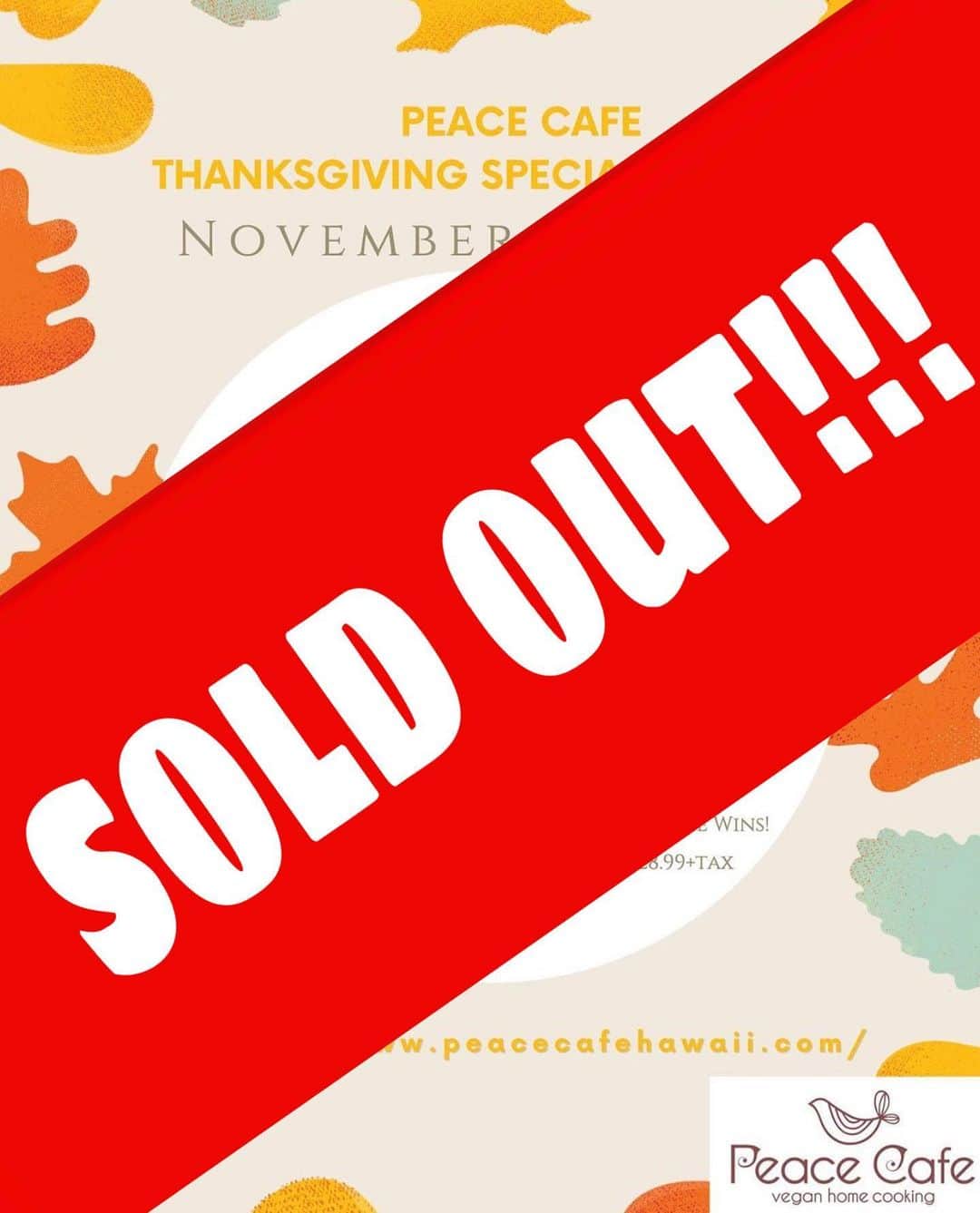 Peace Cafeのインスタグラム：「Happy Thanksgiving 🍁🍽✨ Thank you all so so much for your orders and constant support! We have completely SOLD OUT of our thanksgiving special platter. We will be open again tomorrow with our regular hours and menu! Mahalo again & have a beautiful thanksgiving! ❤️ Love, Peace Cafe ☮️ ✌️」