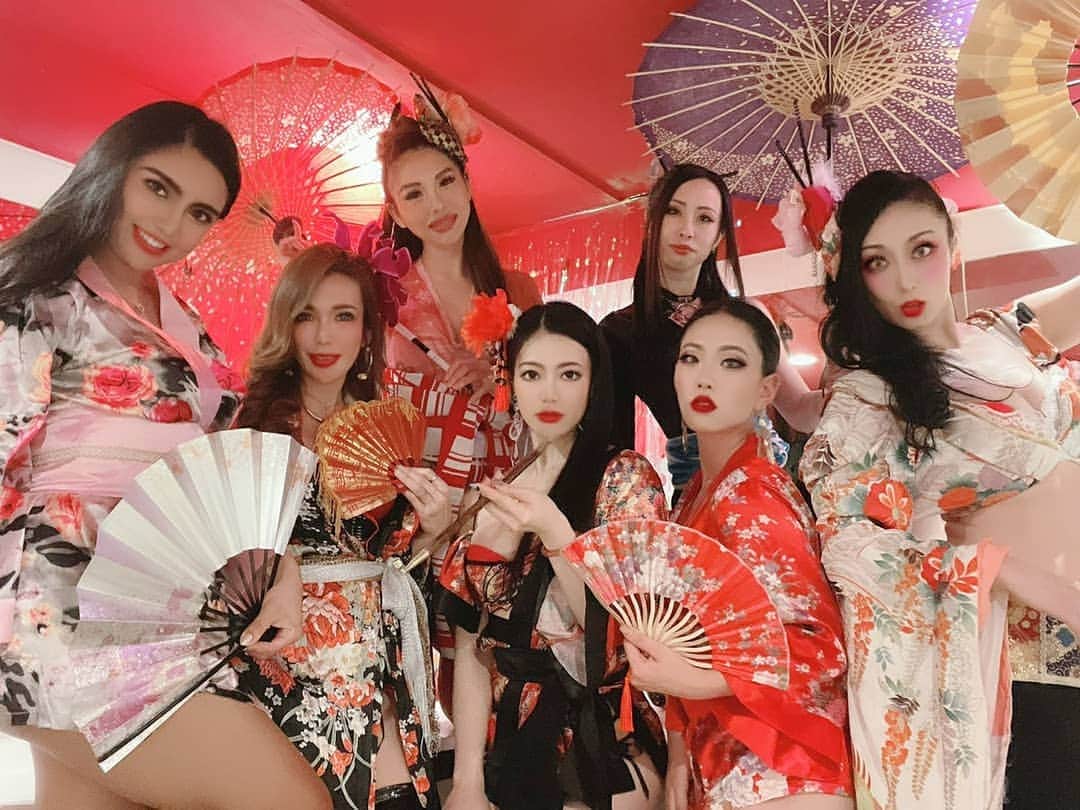 Loxyのグルメインスタ