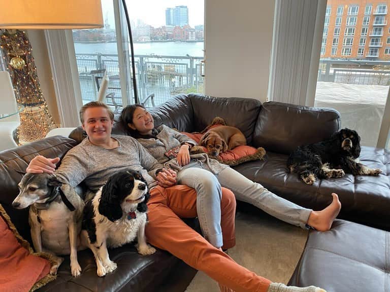 長洲未来のインスタグラム：「I’m grateful for these doggos who keep me partially sane, so I spent the day watching their favorite show. We were rooting for Chester. #nationaldogshow   Anyways, please share any Black Friday deals that I should be aware of.  I saw that the ancestry kit is like $100 off on Amazon and it’s peaked my interest...should I get it? I’m curious.」