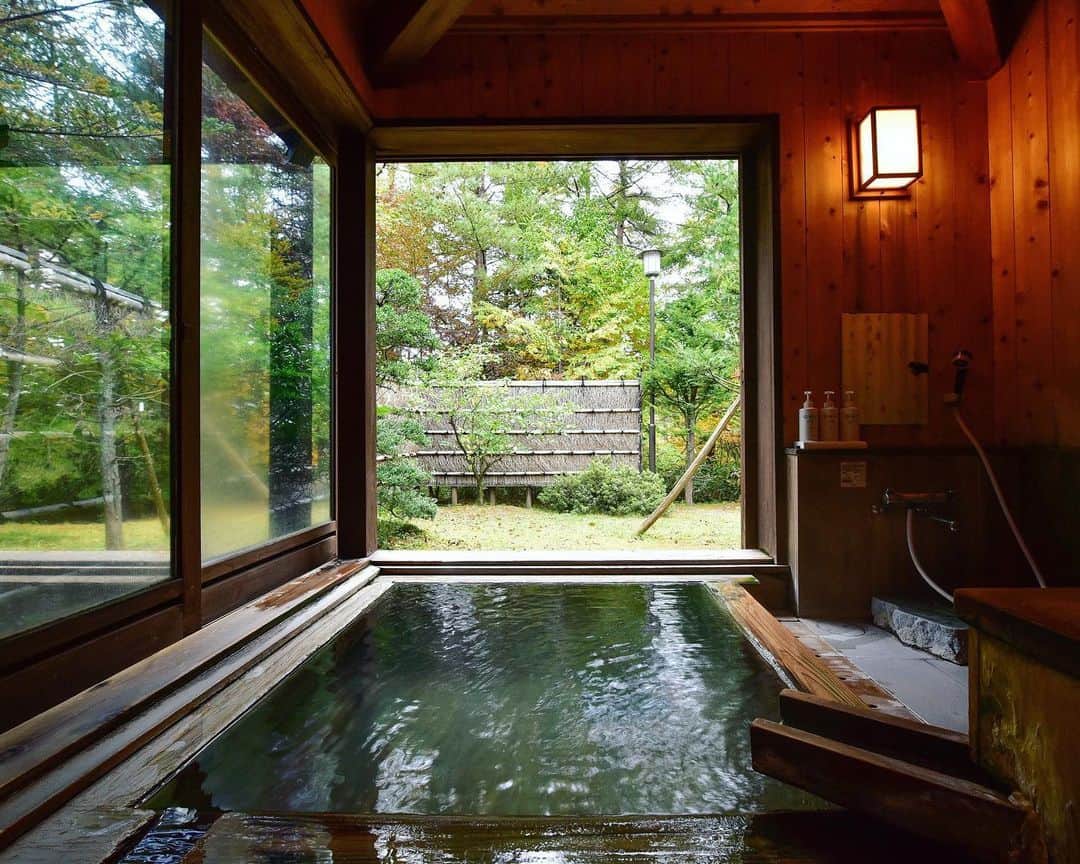 JAPAN TRIP 大人旅〜厳選の宿〜のグルメインスタ