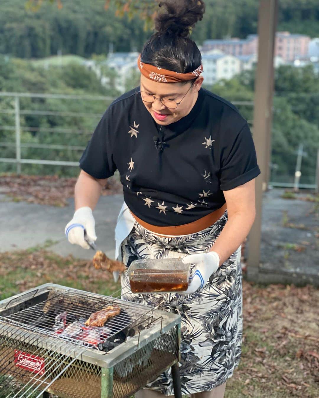 ピョン･ジョンスさんのインスタグラム写真 - (ピョン･ジョンスInstagram)「지난주 결방으로 오늘은 보세요 #편스토랑- 신메뉴계발 몇달전이지만 우리집에 음식냄새 가득한 날이었지 ! #이영자 #변정수  뭐든 적극적이고 우린 긍정적이야 ! 9:30 만나용!」11月27日 9時09分 - hoyatoya