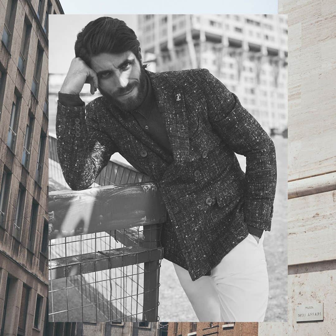 のインスタグラム：「Urban Portrait⁣ #PalZileri #FW20 #EffortlessAttitude⁣ ⁣ @stefanogaluzzistudio @vankhokhlov @davebramby @marco__rossetti @giulioggv」