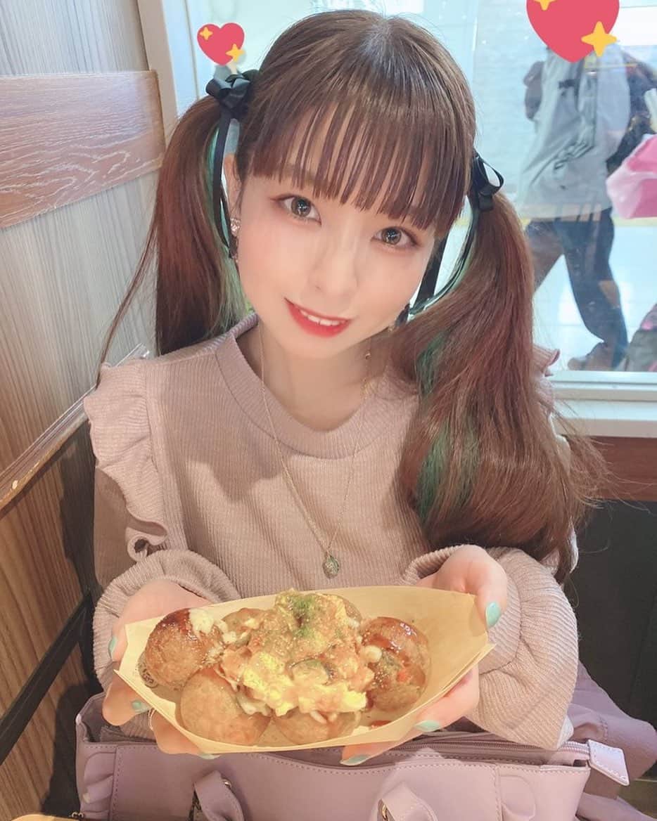 春奈るなのインスタグラム：「🐙  #たこ焼き  #takoyaki」