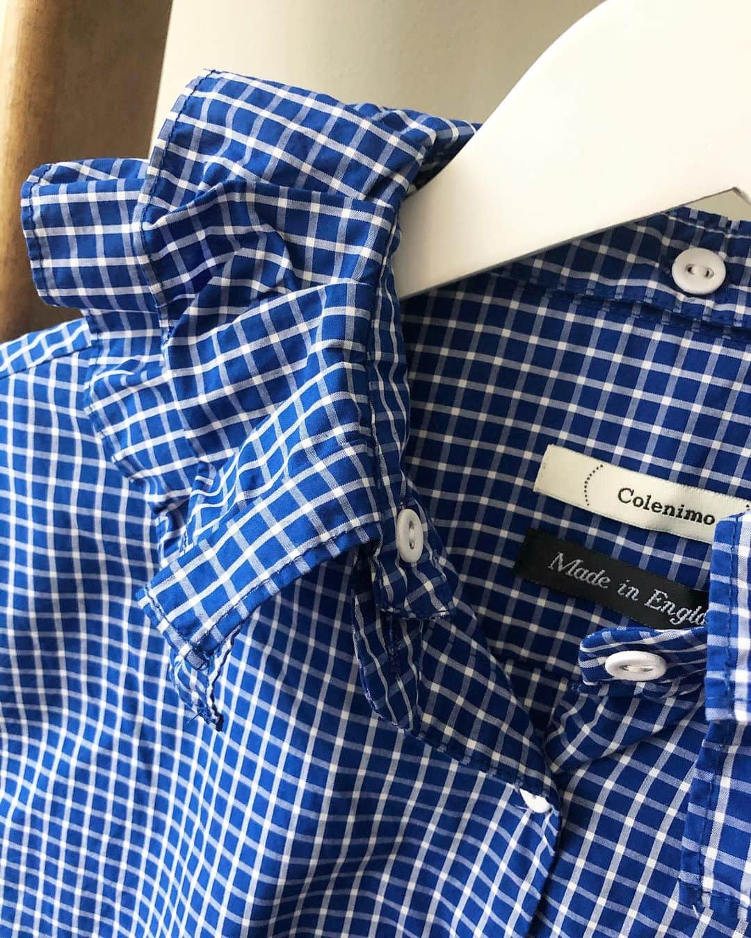 コレニモさんのインスタグラム写真 - (コレニモInstagram)「Yayy they are back! #Colenimo Classic tops with new materials - Men’s shirting fabric Egyptian super fine cotton. Small production, made in North London factory👌#shoplical #slowfashion #sorrynotsorry #noblackfriday #fairprice #colenimo #madeinengland #columbiaroadflowermarket」11月27日 19時46分 - colenimo