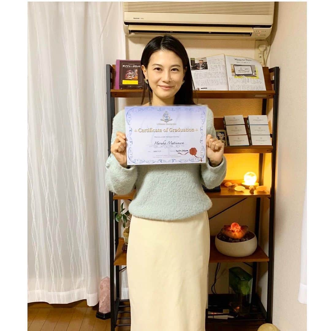 七瀬遥のインスタグラム：「UEスーパークリアリング講座を受けて来ました😉✨初めての体験でドキドキワクワク💕でしたが、リーディングセッションをペアでやらせて頂いたんですが、とっても楽しくやる事が出来ました😃✨本当に全て意味があるなぁって😌今日は、ここに来るべくして来た感じで😌✨本当に全て最高最善ですね〜✨✨私の根深いブロックが出てきてクリアリングして頂き、私もお相手の根深いブロックをクリアリングする事が出来たようで、ステージが上がった❗️と体感して頂けたようで、凄〜く嬉しかったです😆💖 またパワーアップしました🤗 喜んで貰えて本当に嬉しい〜🌈自信にもなりました😃🌈✨  #祝#UEスーパークリアリング#修了#UEプラクティショナー#エネルギーワーク#リーディング#ヒーラー#good#happy#beautiful#happiness#good#smile#japan」