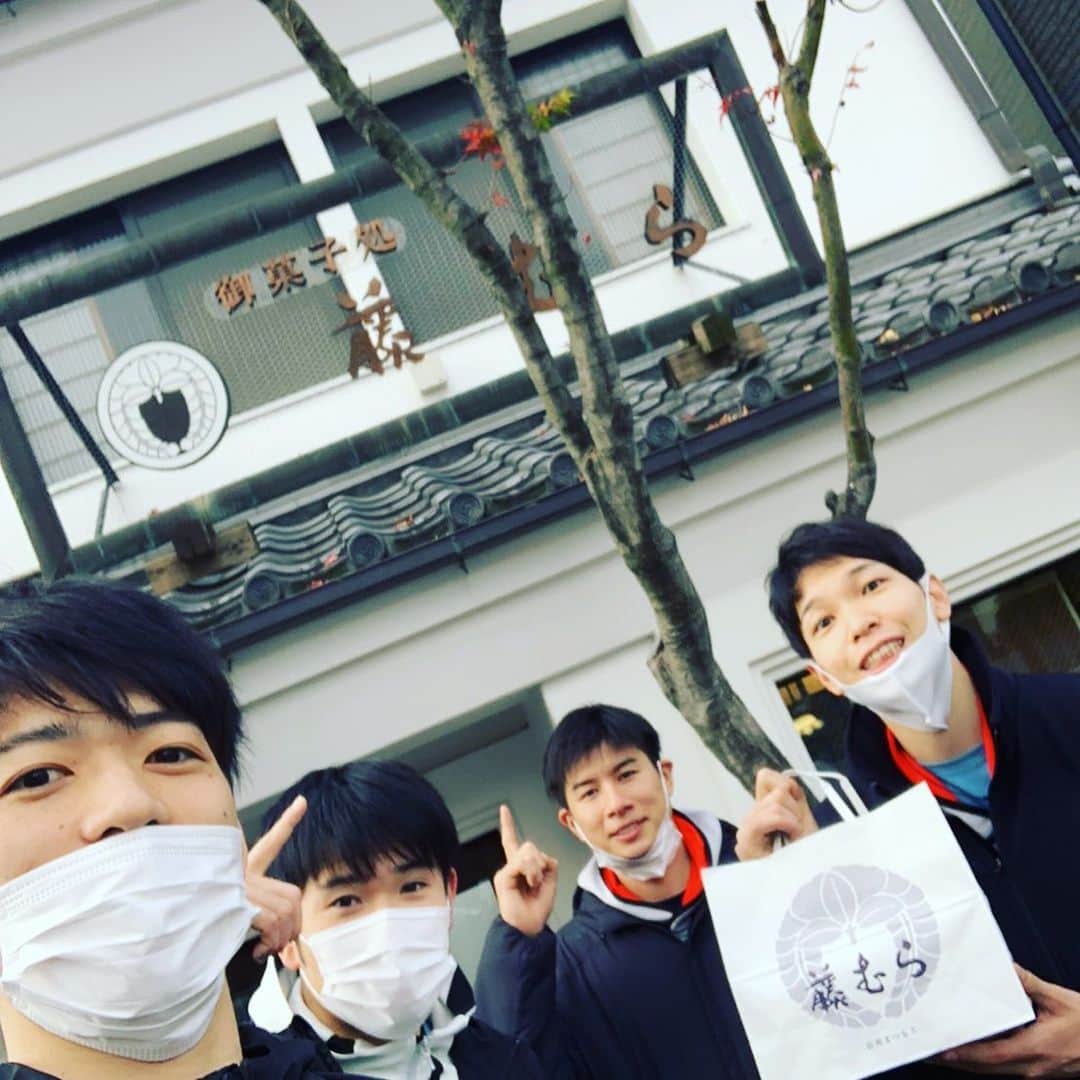 山内晶大のインスタグラム：「. . . 松本に来たら恒例の。 今回はひこの奢り。 . . #藤むら #matsumoto」