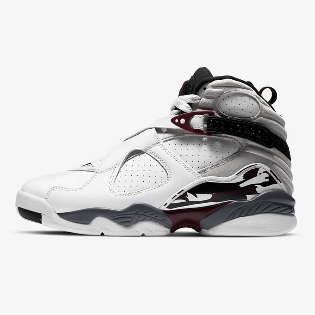 HYPEBEASTさんのインスタグラム写真 - (HYPEBEASTInstagram)「@hypebeastkicks: Take an official look at the Air Jordan 8 “Burgundy.” The women’s sneaker features an upper split between white leather and soft gray suede. Signature “Burgundy” details appear via the brushstroke-style pattern that graces the plastic overlays on the lateral and medial sides, while touches of black are present with high-gloss patent leather on the Velcro strap system and the neoprene tongue. Expect it to release on December 4 via @nike SNKRS for $190 USD in an extended size run.⁠⠀ Photo: Nike」11月27日 12時53分 - hypebeast
