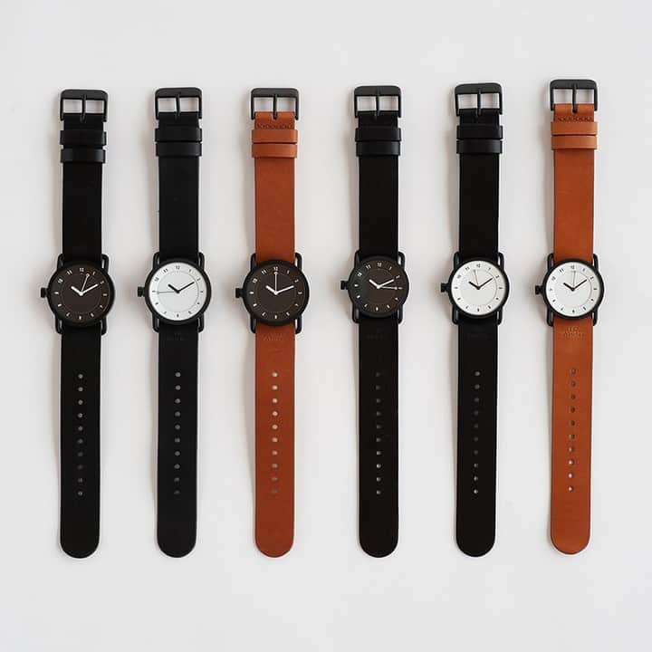 フリーデザインさんのインスタグラム写真 - (フリーデザインInstagram)「. スウェーデン語で「時間」を意味する「TID」という名前を冠した腕時計「TID Watches」。 余計な装飾や機能を極限までそぎ落とし、必要な要素だけでつくられたシンプルで美しい腕時計は、どんなシーンでも合わせやすく、ビジネスでもカジュアルな普段使いでもお使いいただけます。専用のボックス入りなので、大切な方への贈り物にもおすすめです。 . . ▼詳細はプロフィールのリンクからご覧いただけます。 → @freedesign_jp . 【取扱店舗】 #フリーデザインオンラインショップ . #tidwatches #ティドウォッチズ #ティッドウォッチ #腕時計 #北欧腕時計 #sweden #スウェーデン #北欧 #プレゼント #レディース #メンズ #freedesign #フリーデザイン #吉祥寺 #kichijoji」11月27日 13時13分 - freedesign_jp