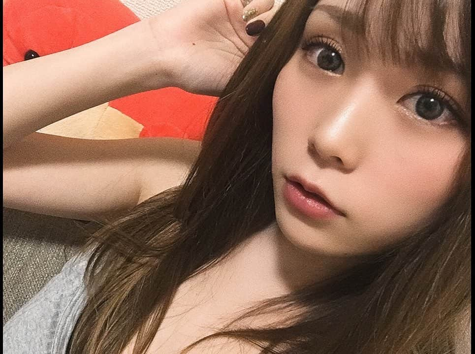 こもものインスタグラム：「明日のスナック楽しみっっ🧡 れいかちゃんとも久々に会うし 小田原行くのもめっちゃ久々！ . . @lounge13king  チェックしてね🕺🏼 . . #スナック #神奈川 #小田原 #楽しみ #わくわく」