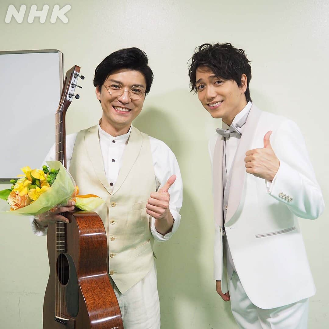 NHK 連続テレビ小説「エール」さんのインスタグラム写真 - (NHK 連続テレビ小説「エール」Instagram)「#福島三羽ガラスと藤堂先生✨ 子ども時代の三羽ガラスとの記念ショットも📷👏  #栄冠は君に輝く でデュエットした森山さんと山崎さん🎤🎸  #フランチェスカの鐘 を歌い上げた堀内さんと、森山さんの夫婦ショットも📷   #朝ドラエール #エールコンサート #窪田正孝 #中村蒼 #山崎育三郎 #森山直太朗 #堀内敬子 #石田星空 #込江大牙 #山口太幹」11月27日 16時11分 - nhk_yell