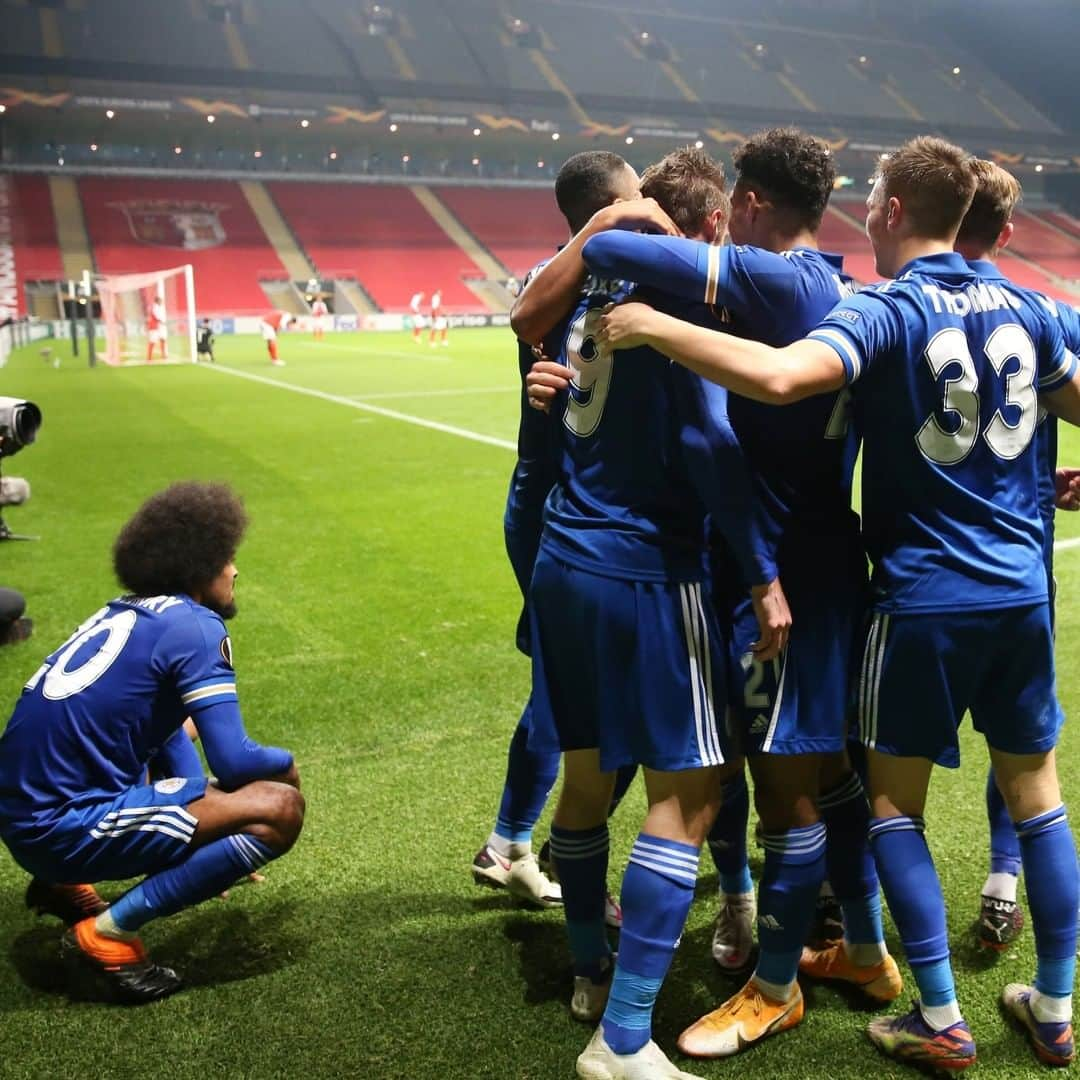 レスター・シティFCさんのインスタグラム写真 - (レスター・シティFCInstagram)「You good, Hamza? 🧐  #lcfc • #UEL • #BrgLei • @hamzachoudhury11」11月27日 16時44分 - lcfc