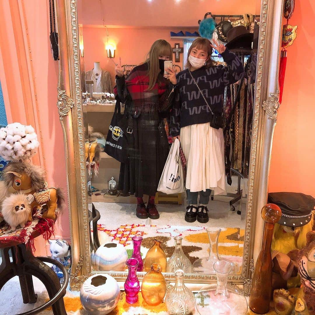 茉里のインスタグラム：「. @sometimes_store さんへ まりこさんノンチさんに連れて行ってもらったー💕 また絶対に行こう〜☺️」