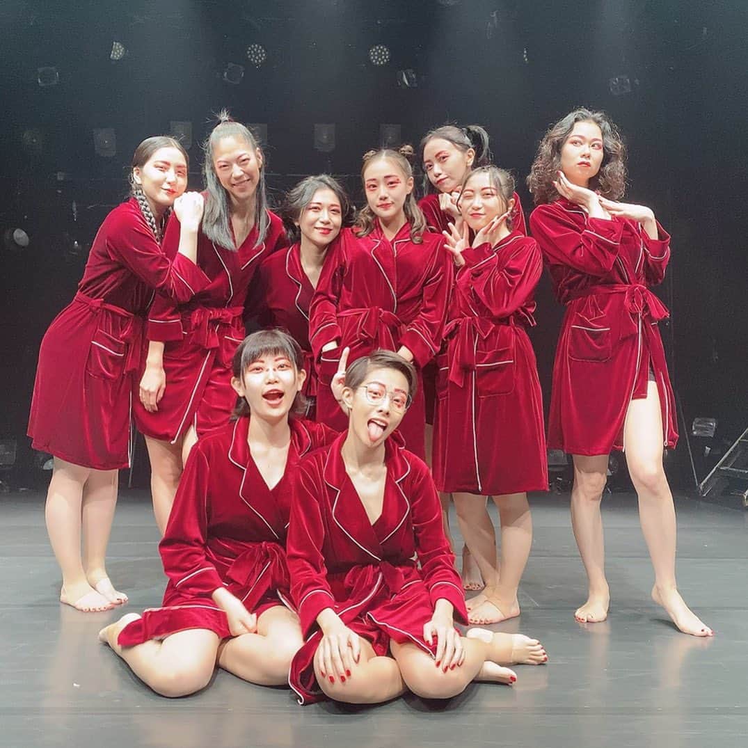 齋藤明里のインスタグラム：「. 先週の日曜日 『夜盲症』が千穐楽を迎えました。 いやーもう演劇LOVE それにつきます。  柿喰う客の齋藤明里としてこれからも精進しますのでどうぞ宜しくお願い致します。 . #柿喰う客 #夜盲症」