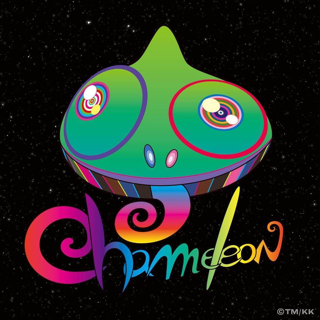 Nakajinさんのインスタグラム写真 - (NakajinInstagram)「Our first album "Chameleon" is out today!! The cover art by @takashipom is wonderful. Super excited to share with everyone😭😭 Link in bio #chameleon #endoftheworld」11月27日 17時00分 - nakajin