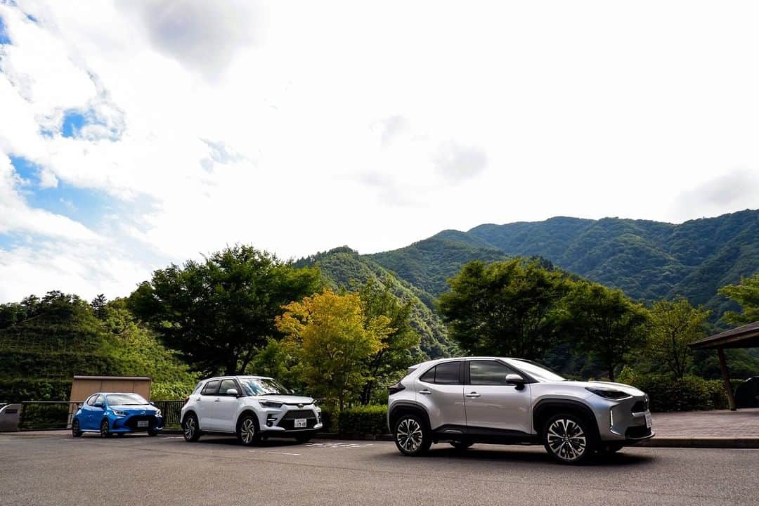 TokyoToyopet Girl meets carのインスタグラム：「#トヨタモビリティ東京 #トヨタ #トヨタグラム #toyota #suv #ヤリスクロス #yariscross #東京 #ドライブ #車好き #ヤリス #yaris #raize #ライズ」