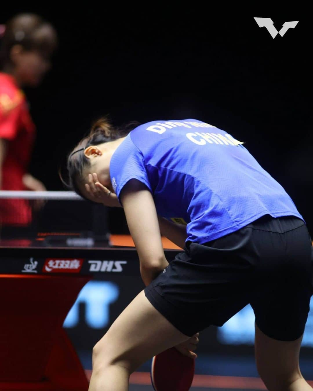 ITTF Worldさんのインスタグラム写真 - (ITTF WorldInstagram)「Ding Ning chose to play Chen Xingtong...  Did she choose wrong?  #WTTMacao」11月27日 18時19分 - wtt