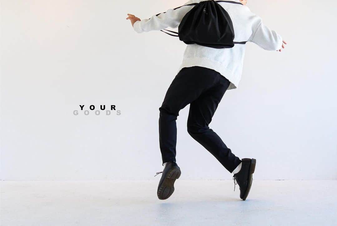 Shingo Okamotoのインスタグラム：「12月1日(火)10時からオンラインショップにてSHOES BAGとSHOPPING BAG販売スタートします！﻿ ﻿ 数量限定の先着順となります！☝️﻿ ﻿ ﻿ リュックとしても使えるのでレッスン着入れたり、色々な使い方して楽しんで下さいねー！！🕺✨  詳細はオフィシャルサイトにてまたアップします！」