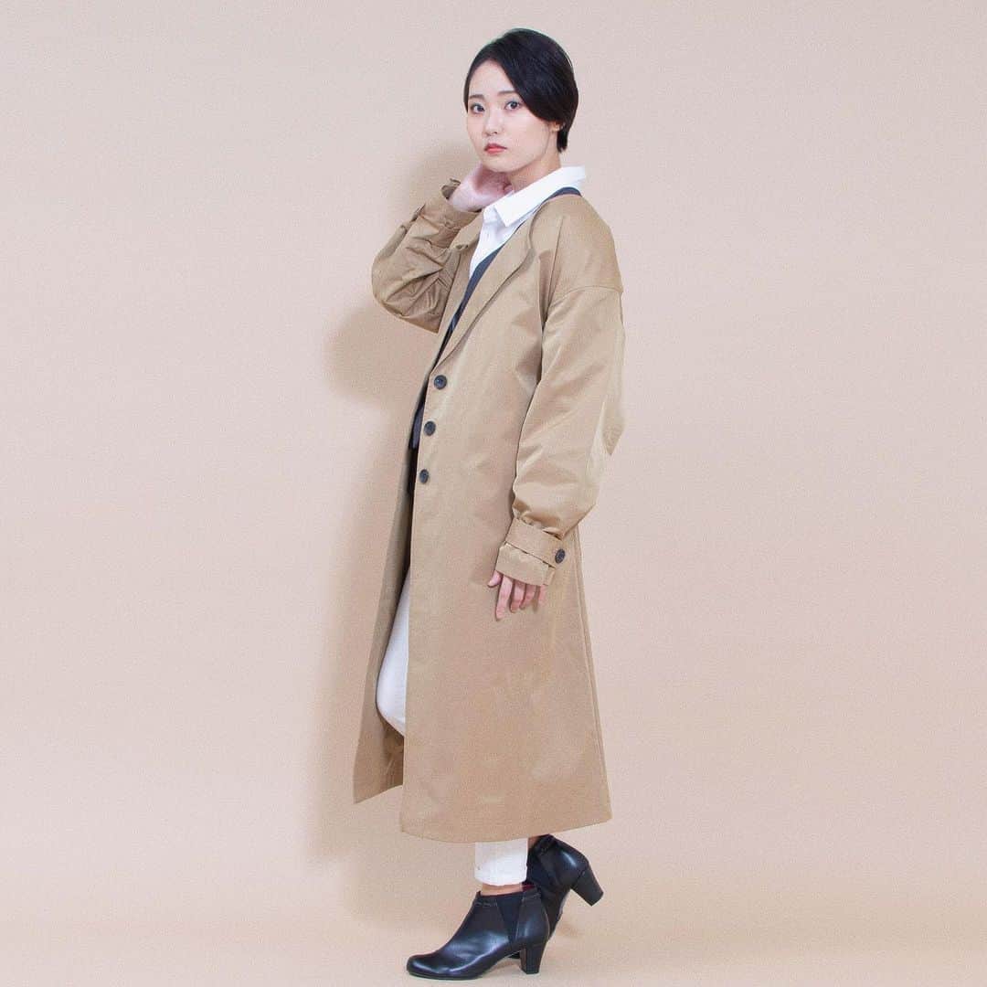 SuperGroupiesのインスタグラム：「『文豪ストレイドッグス』より、NEWアイテムが登場です！💡 ⠀ 中島敦、太宰治、芥川龍之介、 中原中也をイメージした アウター4種が予約受付開始🧥💥 ⠀ ⠀ 太宰治モデルのコートは 作中で着用しているアウターを イメージしたノーカラータイプ。 ⠀ シングルの三つボタン、 裏地のカラーリングまで再現した こだわりの一着です。🤗✨ ⠀ 「No Longer Human（人間失格）」 の文字と異能力のイメージを落とし込んだ オリジナルタグを首元に配置しました。🏷️ ⠀ ⠀ 全商品、完全受注生産のため ご予約をお忘れなく！⏰💨 ⠀ ⠀ ⠀ 実際の商品が気になる方は、 先ほどのLive配信動画を IGTVにてアーカイブ配信中ですので ぜひチェックしてください！✔️ ⠀⠀⠀⠀⠀⠀⠀ ⠀ 🔍 見る方法 SuperGroupiesプロフィール画面で 「📺 （IGTV）」アイコンをタッチ👆 ⠀」