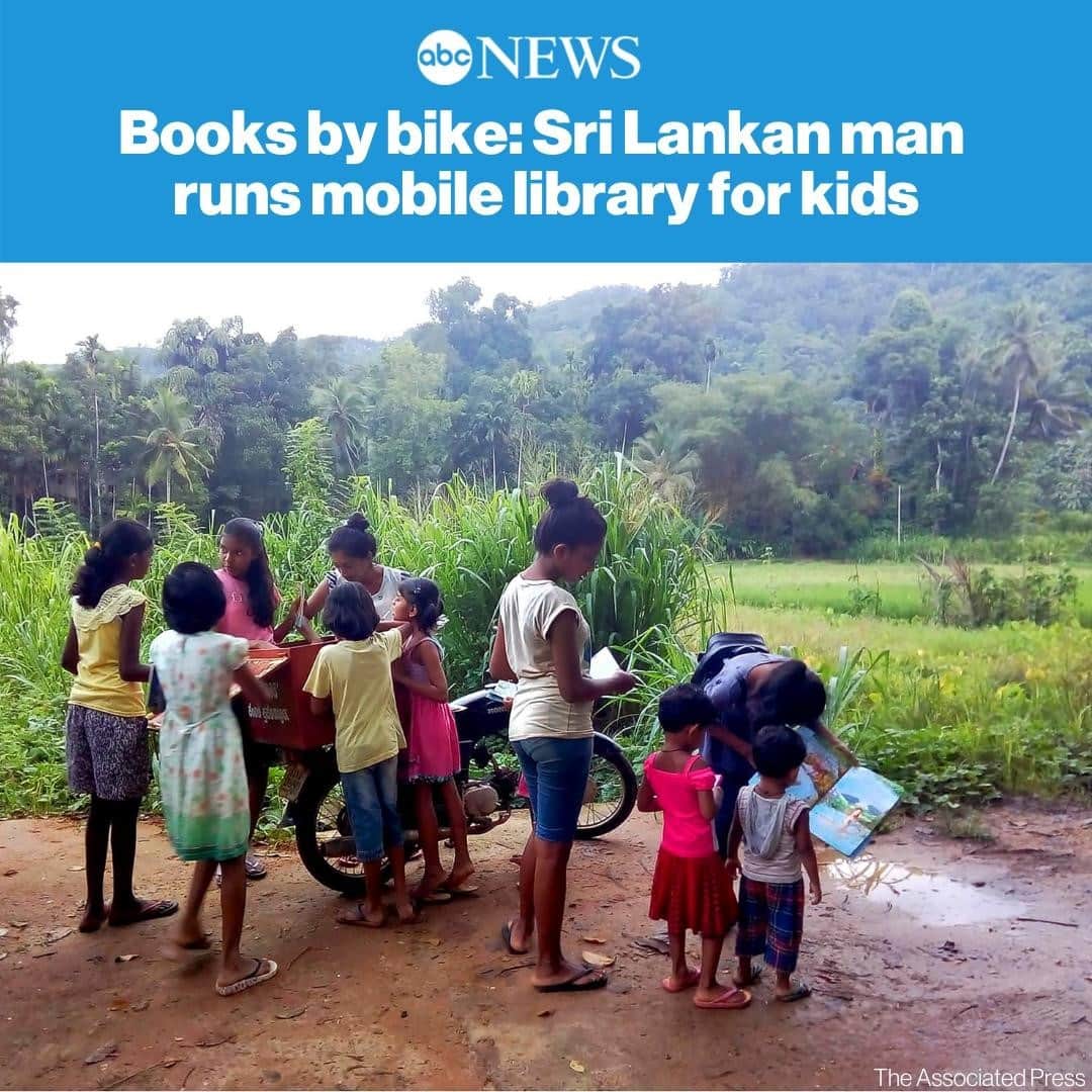 ABC Newsさんのインスタグラム写真 - (ABC NewsInstagram)「“There are some kids who hadn’t seen even a children’s storybook until I went to their villages.”⁠ ⁠ During his leisure time, Mahinda Dasanayaka packs his motorbike with books and rides his mobile library to underprivileged children in rural parts of Sri Lanka. SEE MORE AT LINK IN BIO. #books #reading #library #srilanka」11月27日 18時49分 - abcnews