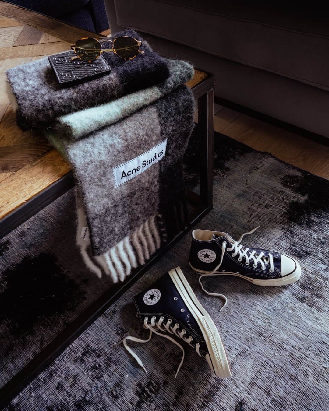 のインスタグラム：「The MR PORTER Black Friday event is now on. Head to the link in bio to get 30% off selected lines. Or, if you are stuggling the navigate the sales, our Style Director has picked the pieces he'll be shopping today over on our stories.」