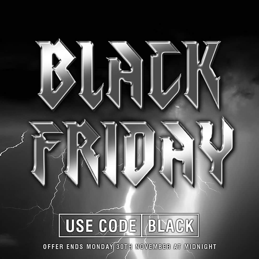 チャンククロージングさんのインスタグラム写真 - (チャンククロージングInstagram)「⚡Black Friday 25% OFF⚡Use code: BLACK https://www.chunkclothing.com/black-friday Ends Monday! Free Shipping over £40 (U.K only) . . . . . . #wearechunk #chunk #chunkclothing #cnk #cnkclothing #london #britian #england #art #graphics #graphicdesign #tshirt #tshirtdesign #design #illustration #idea #concept #humour #funny #starwars #starwarsgirl #starwarsforlife #starwarsfans #starwarsfrea #starwarsnight #starwarsovie #starwarstoy #starwarsfanpage #stormtrooper  #streetwear」11月27日 18時55分 - chunkclothing