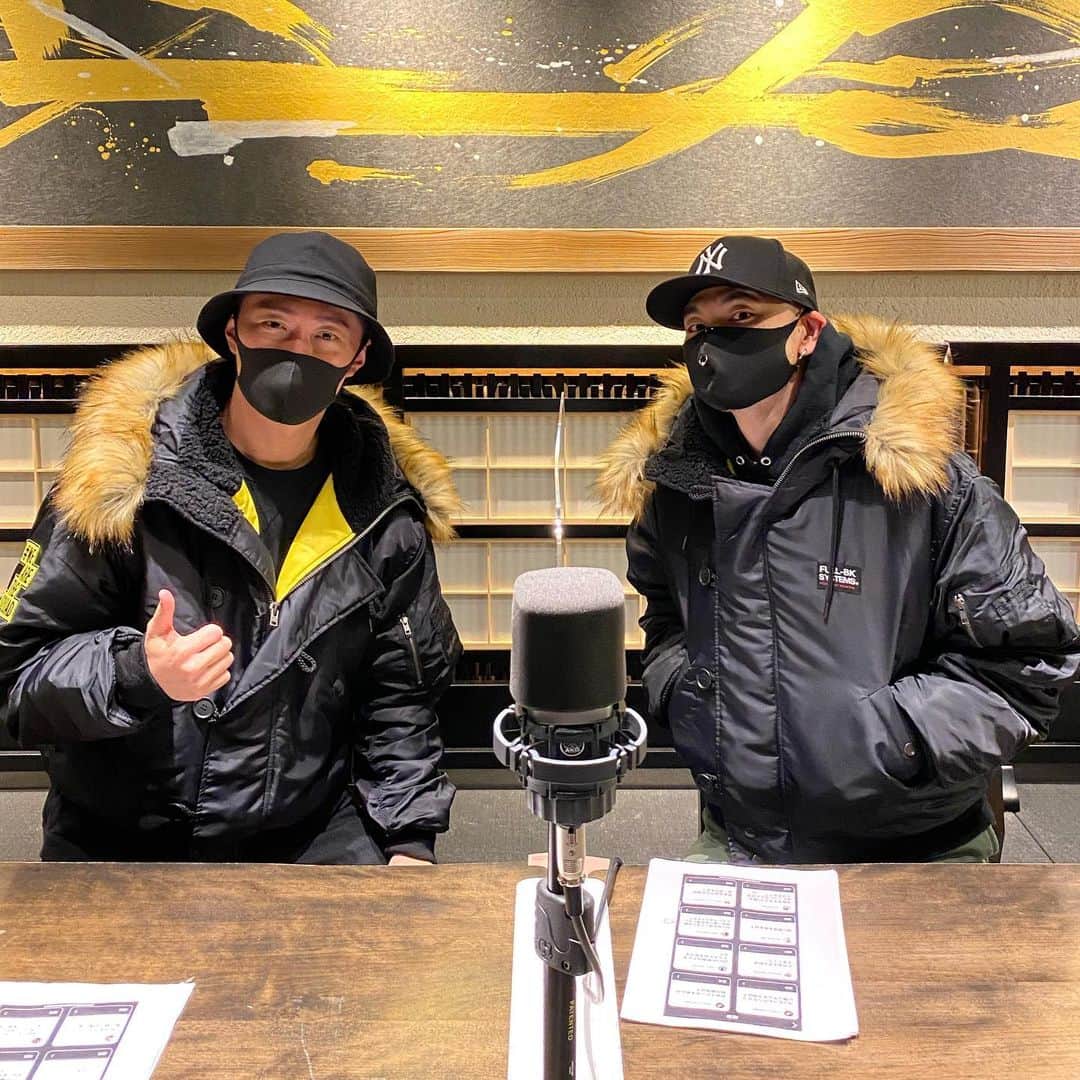 DJ DARUMAのインスタグラム：「🍋🍋🍋 昨夜のラジオのアーカイブ配信中です いつもお集まり感謝です😄🙏🏻✨ @pkcz_official」