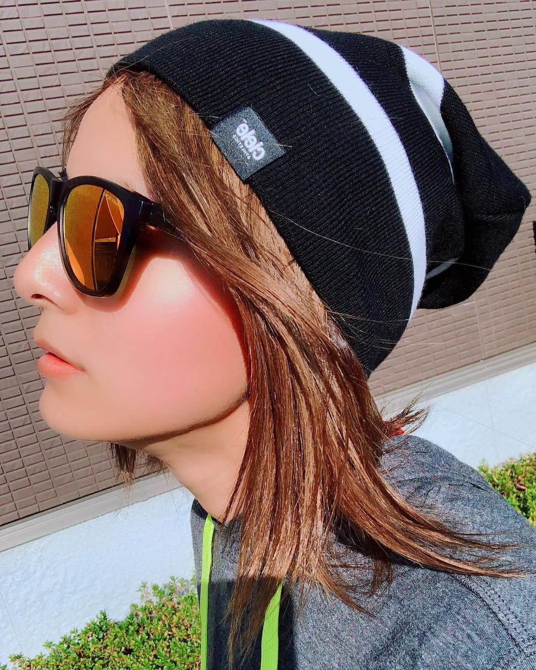 佐野千晃のインスタグラム：「もうすぐ1万人なのでYouTubeにてプレゼント企画🎁﻿ ﻿ トップにURLが貼ってあるから飛んで見てコメントしに行って🤤﻿ ﻿ #run #running #marathon #フルマラソン #マラソン #マラソン女子 #人生自由自在 #走る女子 #ファッション #ウェア #楽しく走る #ランニング #ジョギング」