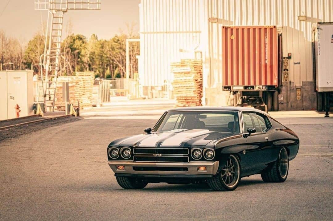 Classics Dailyさんのインスタグラム写真 - (Classics DailyInstagram)「#ClassicsFeature _____ Mo's 1970 Chevelle from @detroitspeed _____ #classiccar #musclecar #hotrod #protouring #prostreet #restomod #classicsdaily #streetrod #streetcar #customcar #hotrods #streetrods #chevrolet #chevelle #detroitspeed」11月28日 5時01分 - classicsdaily