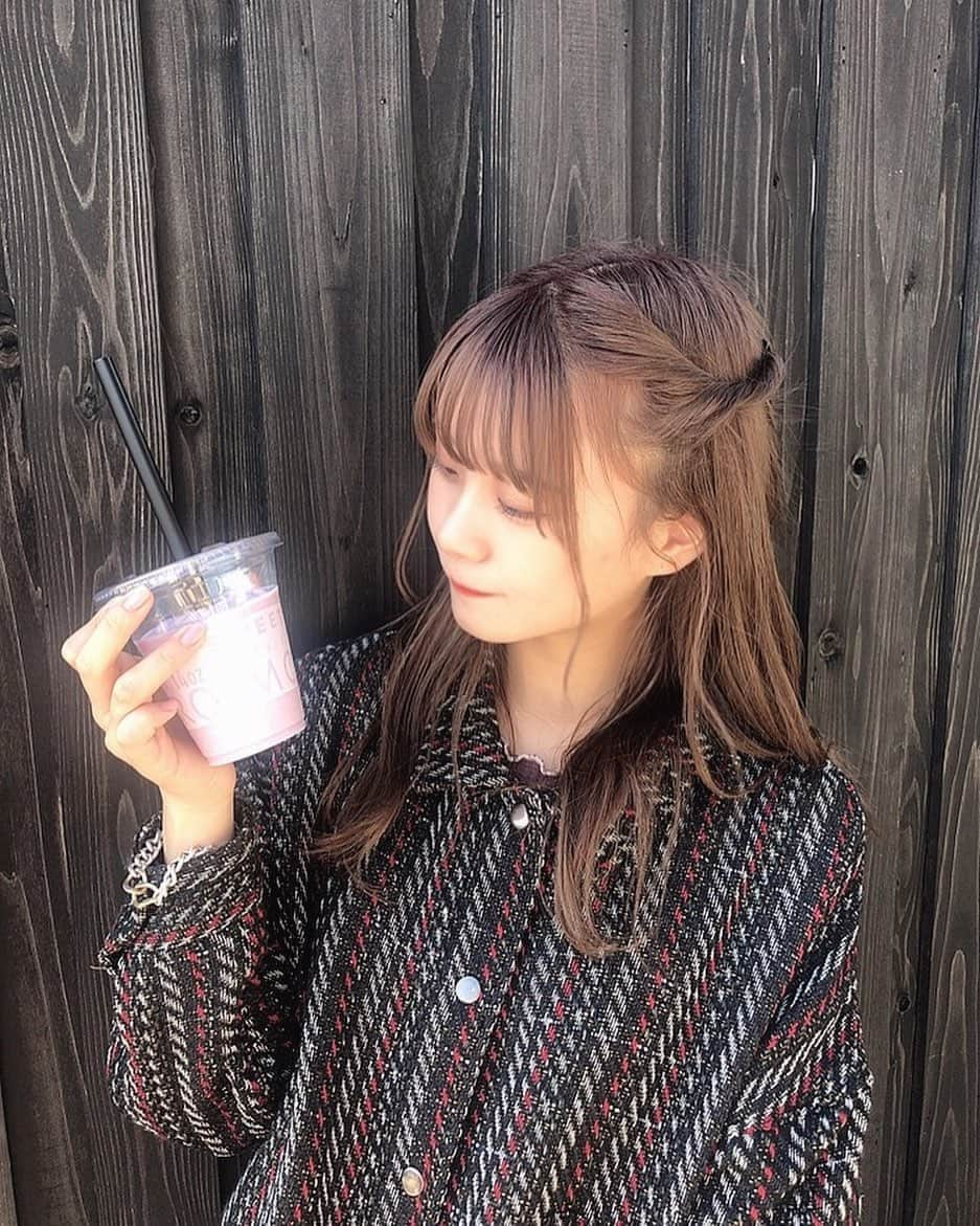 立仙愛理さんのインスタグラム写真 - (立仙愛理Instagram)「世界一おいもシェイク🍠 #芋屋金次郎」11月27日 21時15分 - _airissen