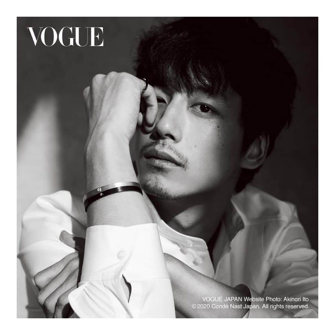 坂口健太郎さんのインスタグラム写真 - (坂口健太郎Instagram)「Vogue、かすみちゃんとです^ ^  是非🥰」11月27日 21時16分 - sakaguchikentaro