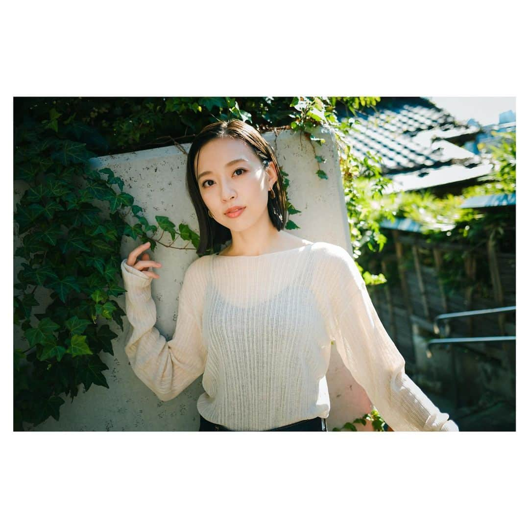 愛加あゆさんのインスタグラム写真 - (愛加あゆInstagram)「来年出演するミュージカル  『ブロードウェイと銃弾』 全国公演の情報が解禁されました！！  私のふるさと富山のオーバードホール✨ そして、第二のふるさと兵庫にも参ります✨  皆様、どうぞよろしくお願い致します☺️  https://www.tohostage.com/bullets/  photo by  jun endo  #ミュージカル #ブロードウェイと銃弾 #日生劇場 #全国公演 #富山 #オーバードホール #兵庫 #兵庫県立芸術文化センターkobelco大ホール  #群馬 #高崎芸術劇場大劇場 #愛加あゆ」11月27日 21時33分 - manaka_ayu