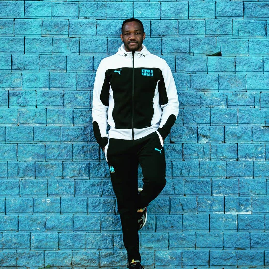 スティーヴ・マンダンダのインスタグラム：「🔵⚪ @pumafrance #PumaFam #ForeverFaster #TeamOM」