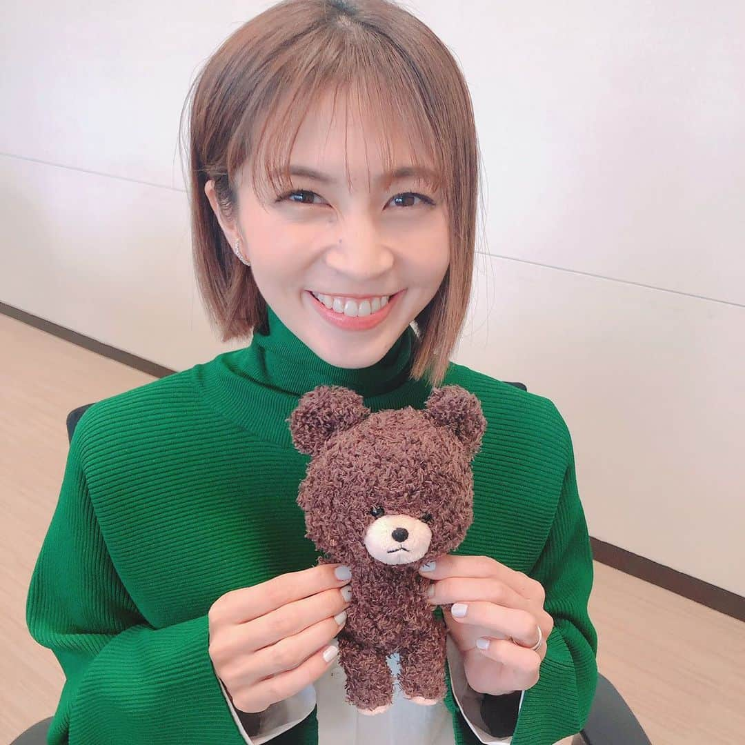 安田美沙子さんのインスタグラム写真 - (安田美沙子Instagram)「今日は、BabyTech®︎ Award Japan 2020 (ベビーテックアワードジャパン2020)のゲスト審査員として、トークイベントにお邪魔して来ました。 . . . 沢山のベビーテックを見させていただき、自分が妊活、不妊治療、妊娠、子育て、様々な時期に、様々なコンテンツを利用して、心身共に救われていたんだなぁと感じない時はありませんでした。 . . . 子育ては1人ではできない、こどもに関わる全ての方に、感謝の気持ちで一杯です。 本当に、ありがとうございます。とても勉強になる時間を与えてくださり、BabyTechさま、ありがとうございました。 . . . #babytechaward #babytechawardjapan #mama #ジャッキー #thanks」11月27日 22時17分 - yasuda_misako