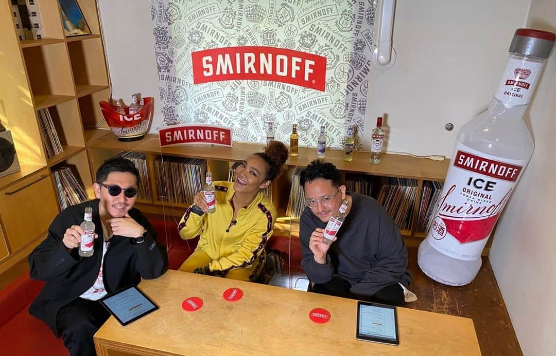 Block.fmさんのインスタグラム写真 - (Block.fmInstagram)「今月毎週金曜日に放送した「TCY Radio Friday session with Smirnoff」最終回 with Crystal Kayご視聴ありがとうございました💕💟🤩. ⁠ 見逃した方はアーカイブをチェック↓⁠ https://block.fm/news/tcysmirnoff⁠ (Or link in bio)  ＊ラジオ放送、動画配信両方あり ＊アーカイブは12月4日まで！  Special thanks to all of our guests: SKY-HI @skyhidaka , 川原一馬 @kazuma_kawahara, Laura Ribeiro @lauraribeiro.x , & Crystal Kay @crystalkayofficial  ⁠ #スミノフライデー #blockfm #tcyradio」11月27日 22時31分 - blockfm