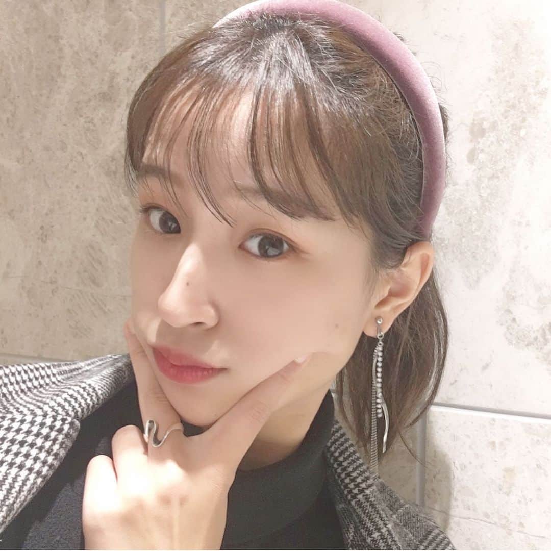 佐藤華純さんのインスタグラム写真 - (佐藤華純Instagram)「.  【 #WELLA 】  WELLAさんから、"カラーモーション+ 4ウィークプログラム"🌿  サロンカラー後の週ごとに変わる髪の状態に合わせたトリートメント！  今回は、手触りアップの②を使いました✌🏻髪の毛が滑らかになりましたよ〜！！  ーーーーーーー【 #みんポチ 】ーーーーーーー  本日も投票お願いします📣😆 プロフィールに貼っているURLから、LINE認証をして投票してねっ！！！  #ミスキャンパス立命館2020 #MCR2020  #立命館 #立命館大学 #京都 #女子大生  #ミスキャン #ミスコン #ファイナリスト  #カラーモーション #4ウィークプログラム #さあサロンに行こう #イルミナカラー #イルミナ #ウエラプロフェッショナル #NYNY #さあNYNYに行こう」11月27日 23時01分 - mcr2020_02sk