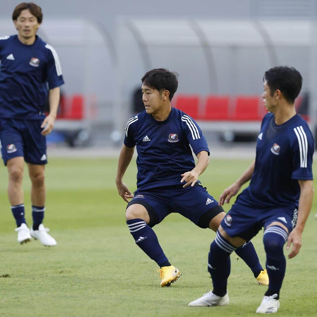 横浜F・マリノスさんのインスタグラム写真 - (横浜F・マリノスInstagram)「Ready for action again tomorrow👍👍👍  #fmarinos #ACL2020 #KeepSailTogether #メルコリゾーツ」11月27日 23時20分 - yokohamaf.marinos