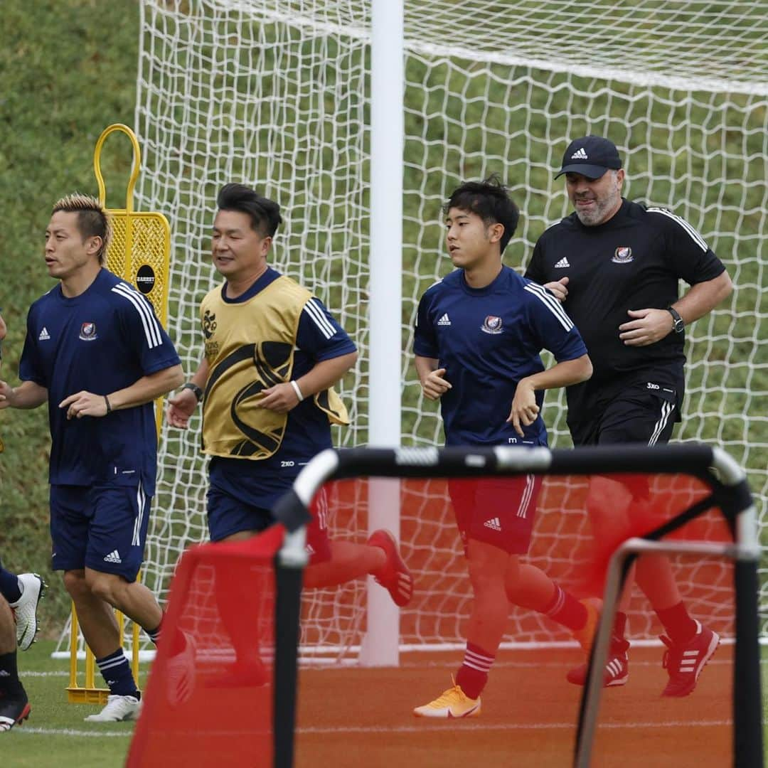 横浜F・マリノスさんのインスタグラム写真 - (横浜F・マリノスInstagram)「Ready for action again tomorrow👍👍👍  #fmarinos #ACL2020 #KeepSailTogether #メルコリゾーツ」11月27日 23時20分 - yokohamaf.marinos