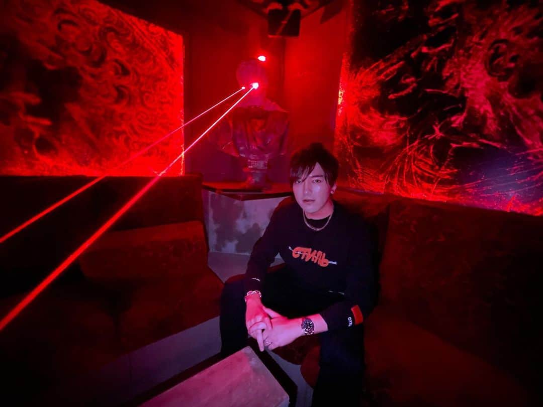 TeddyLoidのインスタグラム：「👁 @rakuen_shisha 👁 Day Ones @hammer053」